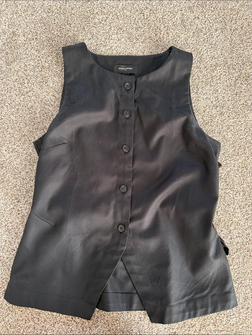 Banana Republic Black Sleeveless Button-Front Shell Top